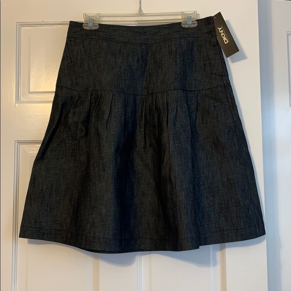 NWT DKNY Skirt